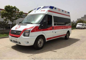 山阴县救护车租赁